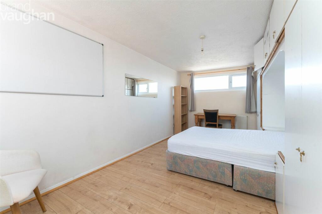 Additional property image - Brading Road, Brighton, BN2