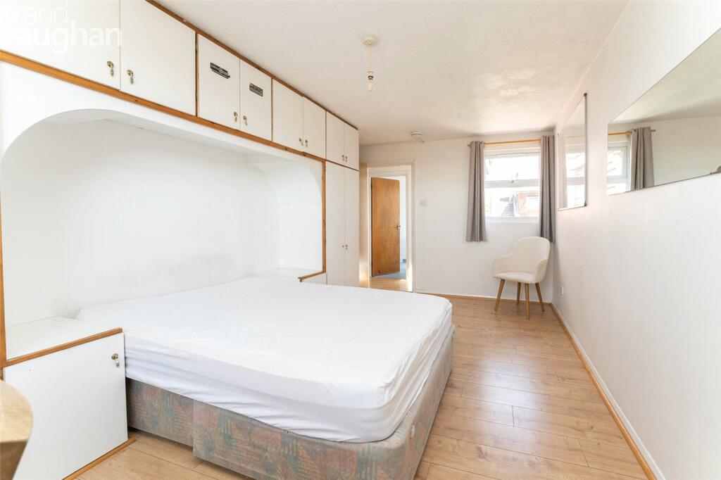Additional property image - Brading Road, Brighton, BN2