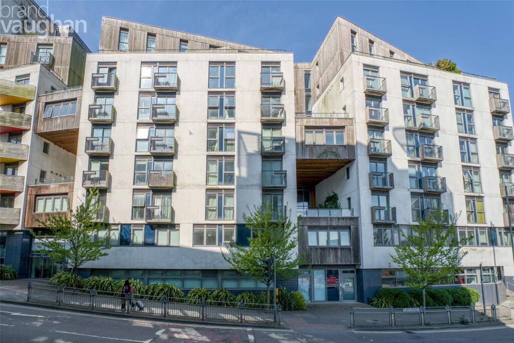 Additional property image - Brighton Belle, 2 Stroudley Road, Brighton, East Sussex, BN1