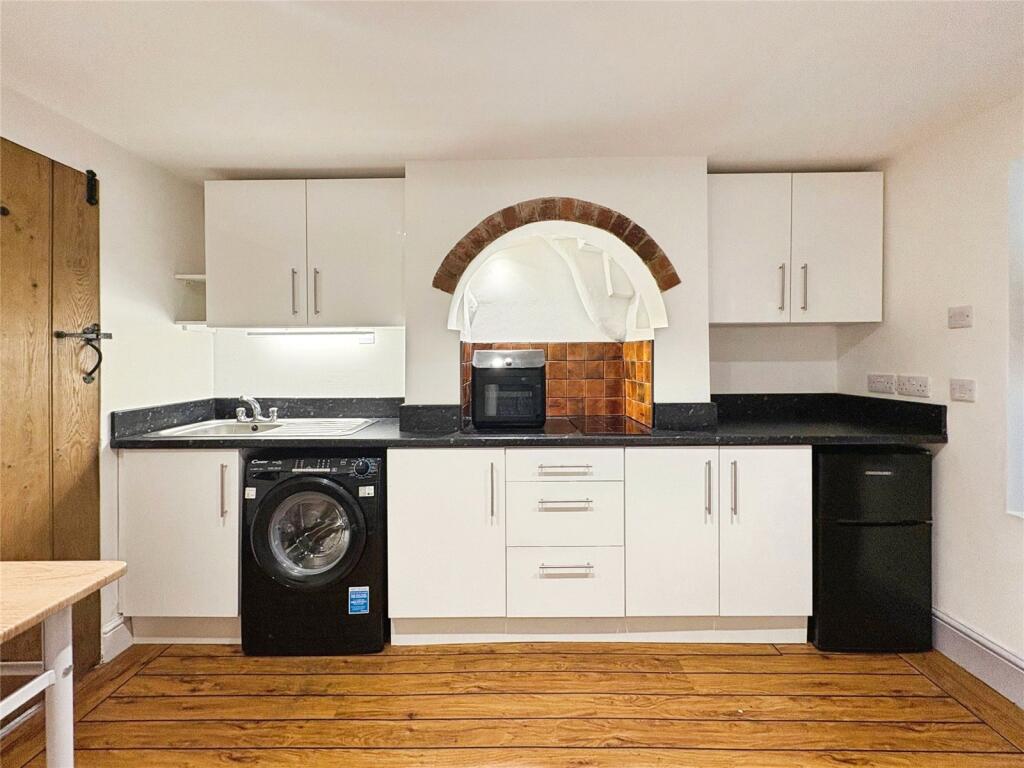 Main image of property: Welton Lane, Daventry, Northamptonshire, NN11