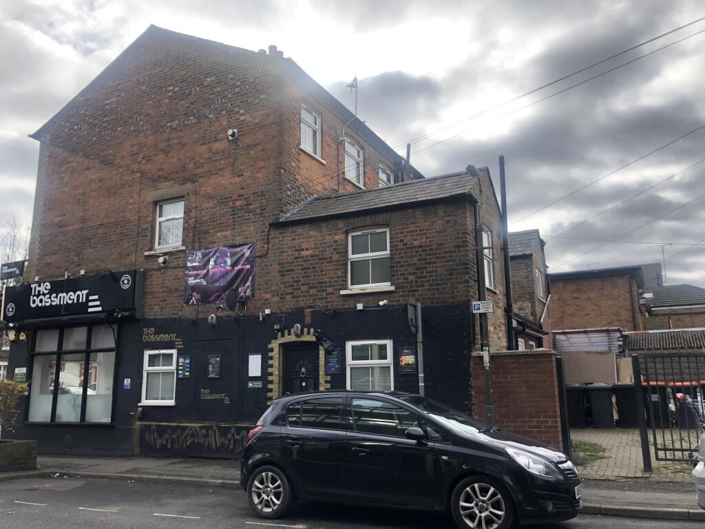 Main image of property: West Street, Dunstable, LU6