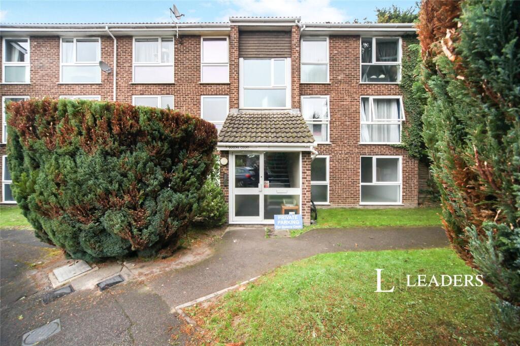 Main image of property: The Mall, Dunstable, Bedfordshire, LU5