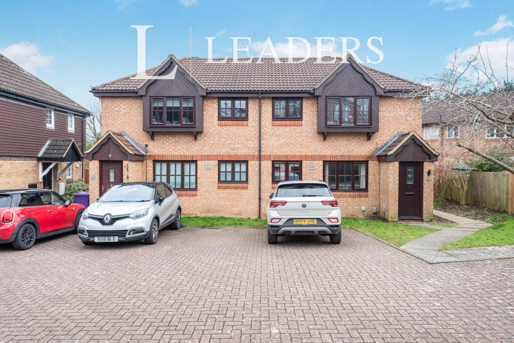 Main image of property: Rosemont Close, Letchworth, SG6 4XR