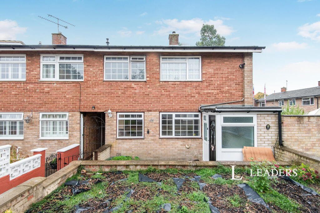 Main image of property: Scott Road, Stevenage, SG2 0BZ