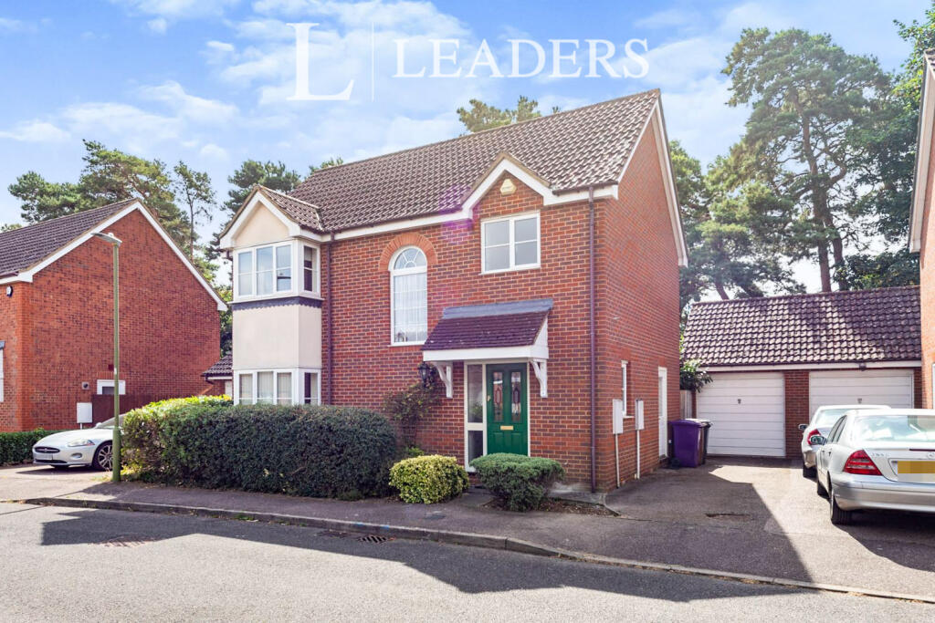 Main image of property: Oaktree Close, Letchworth Garden City, SG6