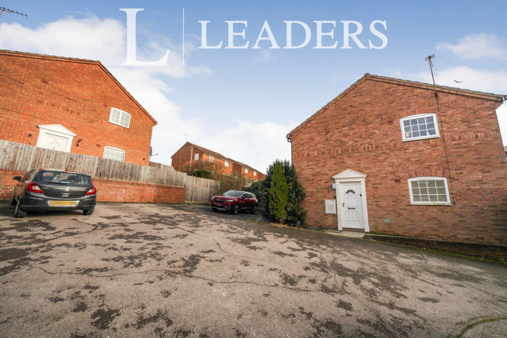 Main image of property: Felton Close, LU2
