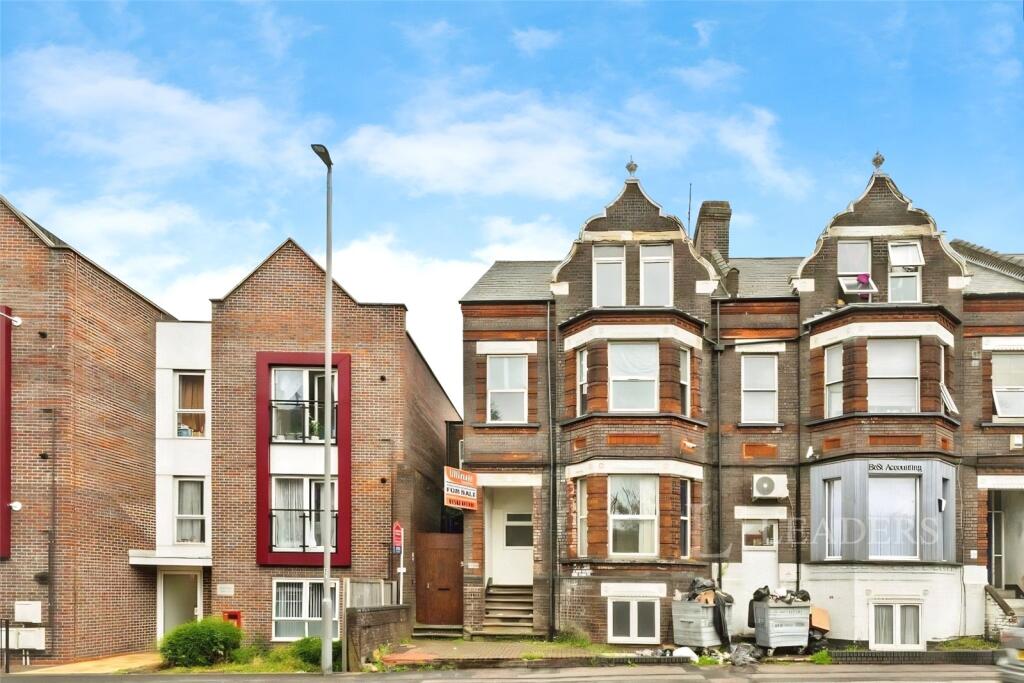 Main image of property: Castle Street, Luton, Bedfordshire, LU1