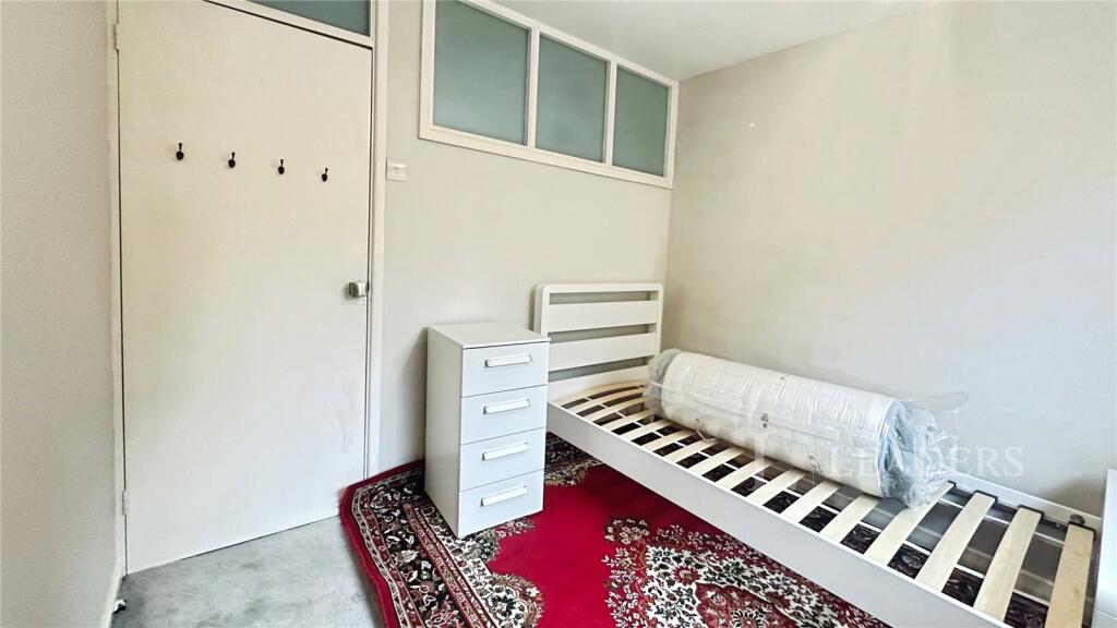 Main image of property: Russell Rise, Luton, Bedfordshire, LU1