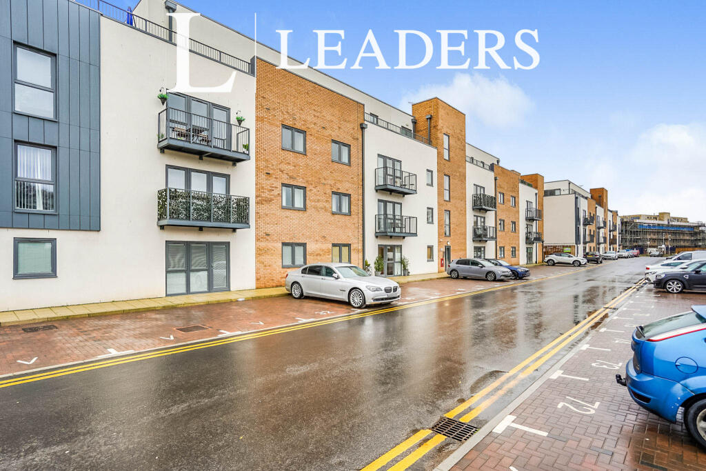 Main image of property: Cypress Road, Luton, Bedfordshire, LU1