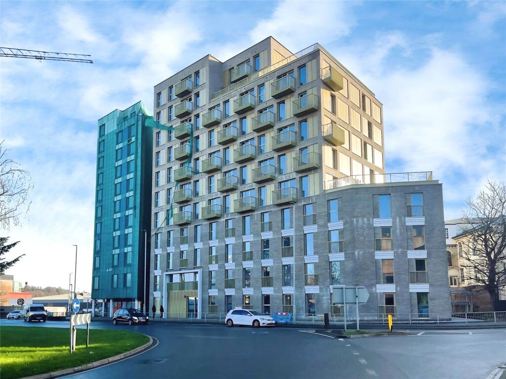 Main image of property: Castle Street, Luton, Bedfordshire, LU1