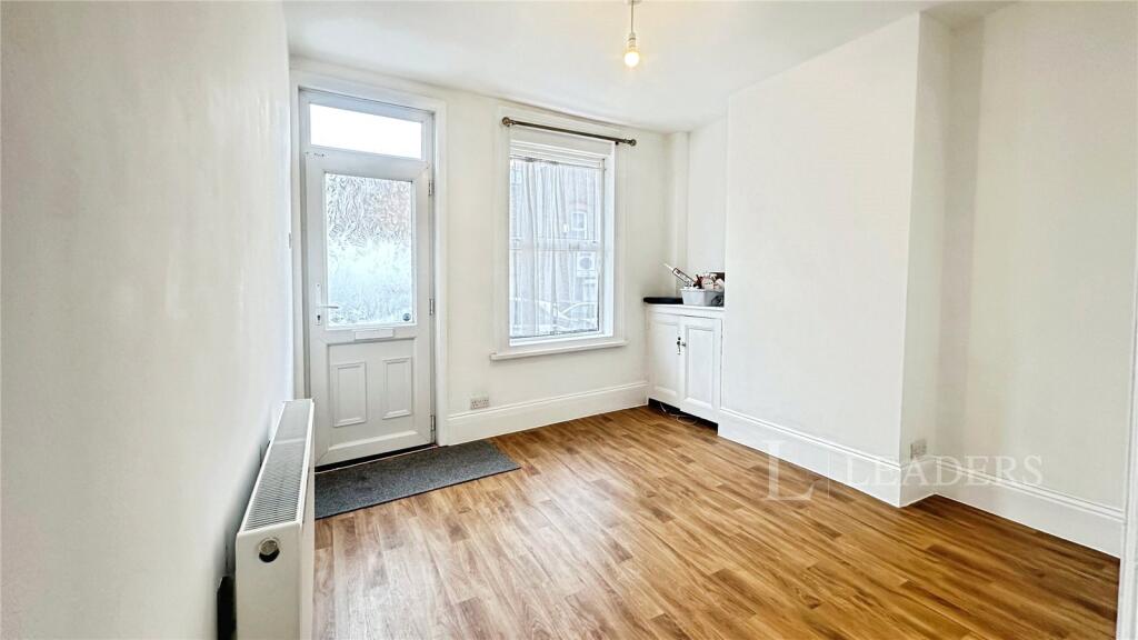 Main image of property: Tennyson Road, LU1