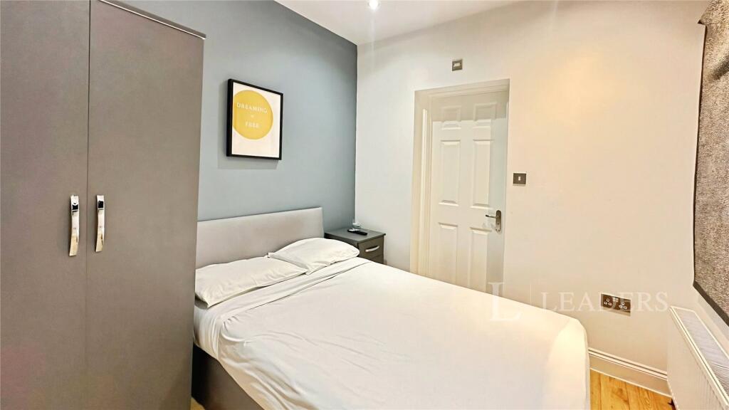 Main image of property: High Town Road, Luton, Bedfordshire, LU2