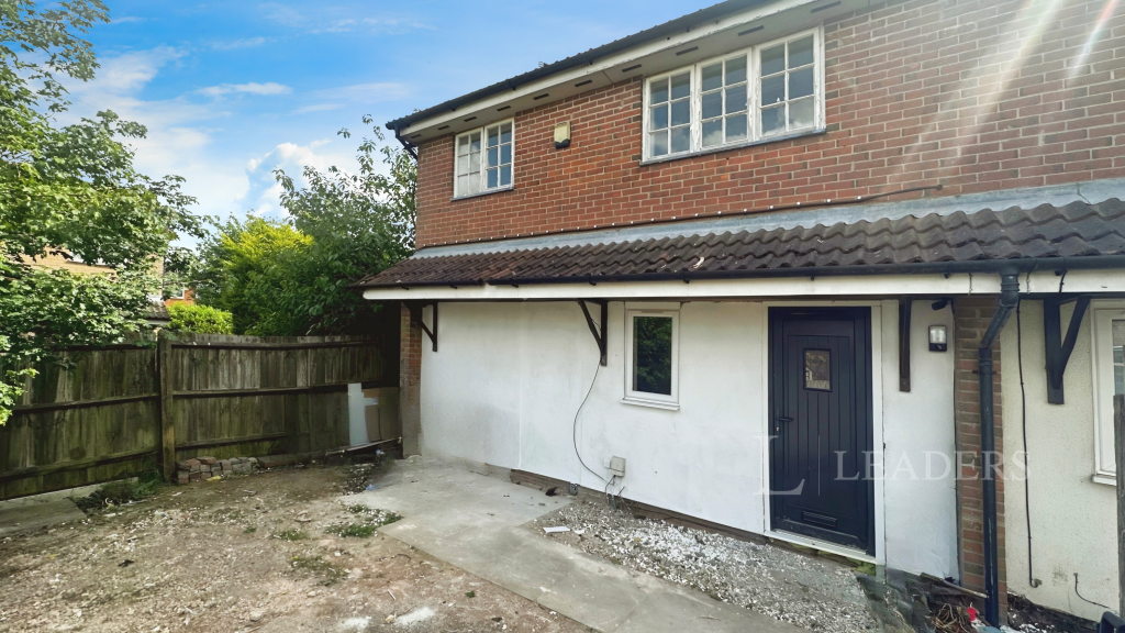 Main image of property: Rochford Drive, Luton, LU2