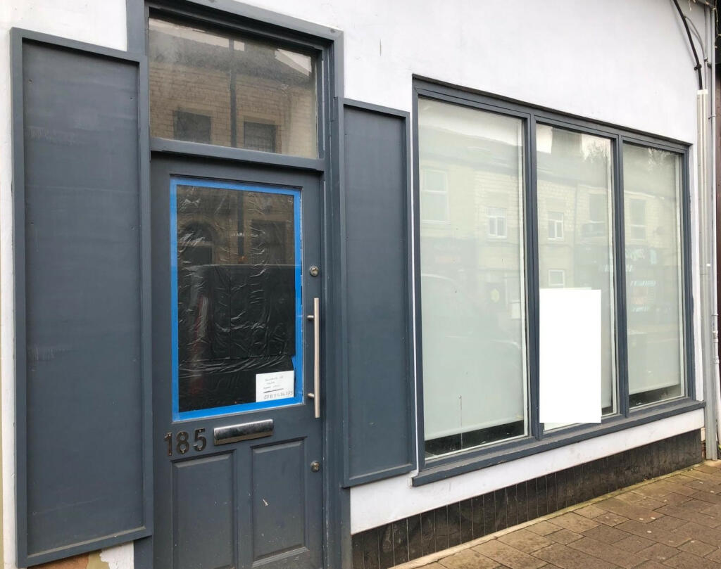 Commercial property to lease in 185 Manchester Road, AshtonunderLyne