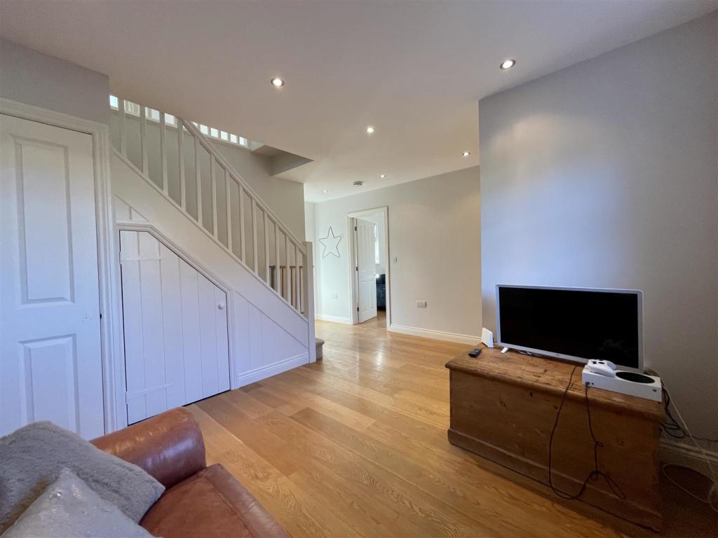 4 bedroom detached house for sale in Mill Hill, Brockweir, Chepstow, NP16