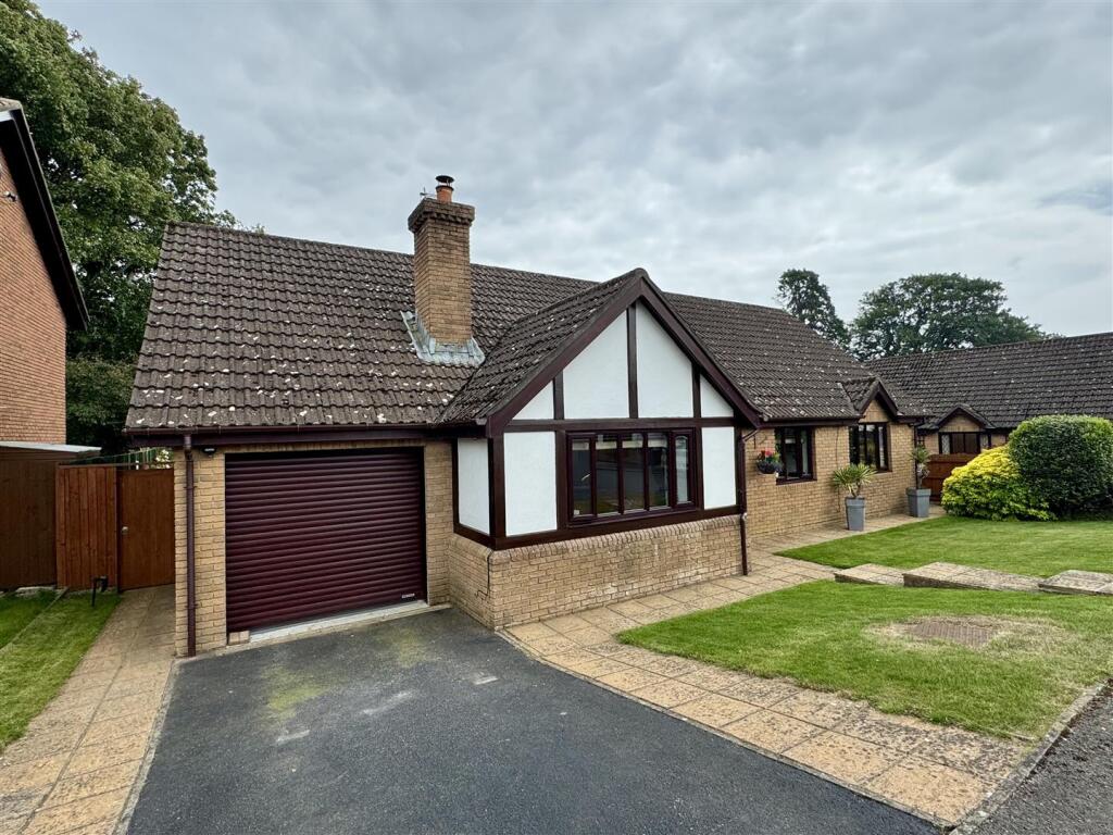 Main image of property: Treetops, Portskewett, Caldicot