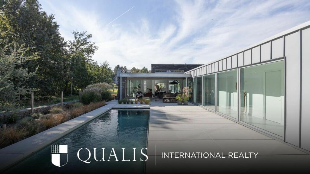 4 bedroom house for sale in NoordBrabant, Roosendaal, Netherlands