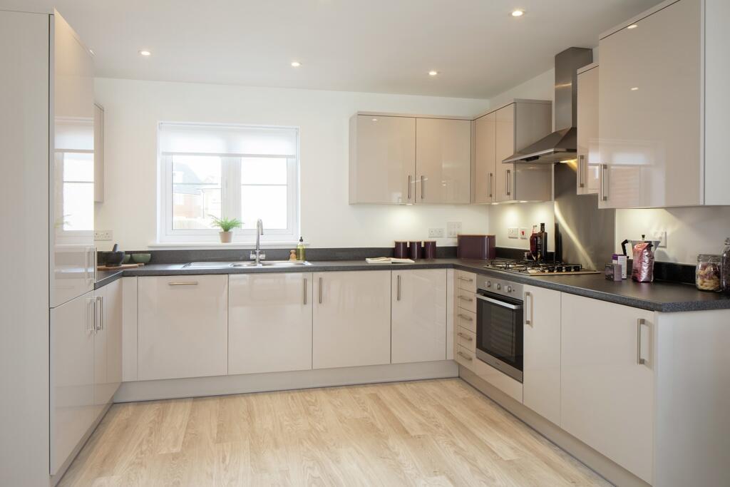 Additional property image - 24
LOUIS FAIERS CRESCENT
Boreham
Chelmsford
CM1 6EY