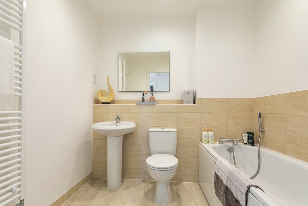 Additional property image - 24
LOUIS FAIERS CRESCENT
Boreham
Chelmsford
CM1 6EY
