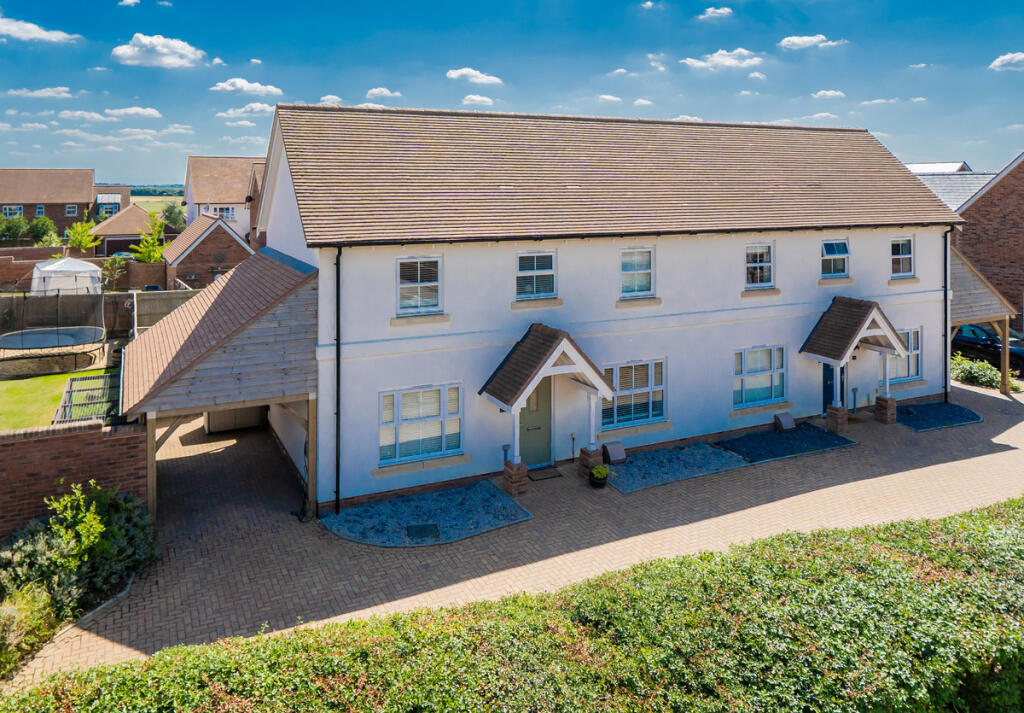 Main image of property: East Field, Great Horwood, MK17