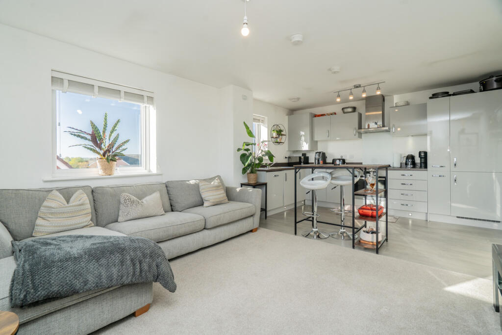 Main image of property: St. Vincent Avenue, Newton Leys, Milton Keynes, MK3