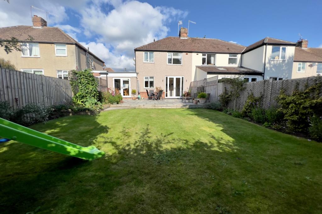 3 bedroom semidetached house for sale in Green Oak Road, Totley, S17