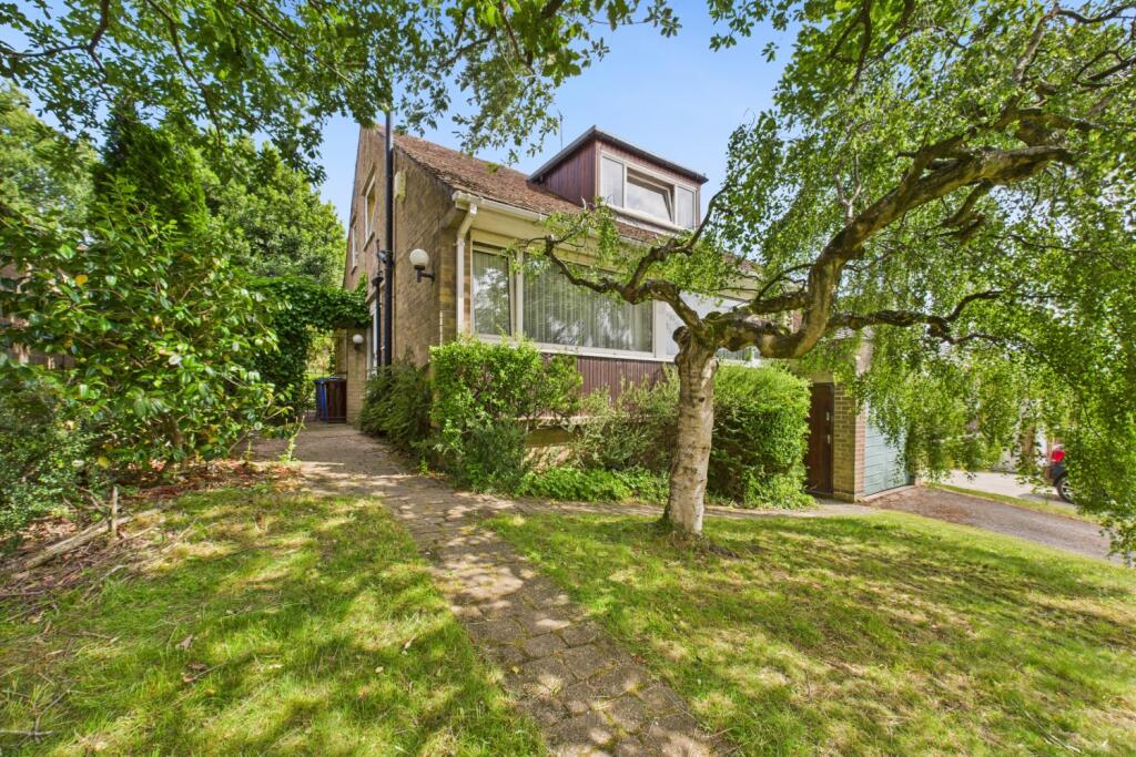 Main image of property: Longford Road, Bradway, S17 4LP