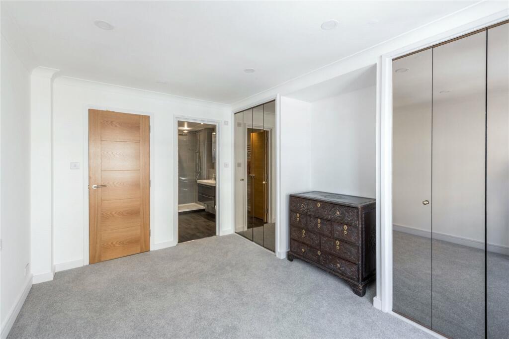 Additional property image - Kings Road, Brighton, East Sussex, BN1