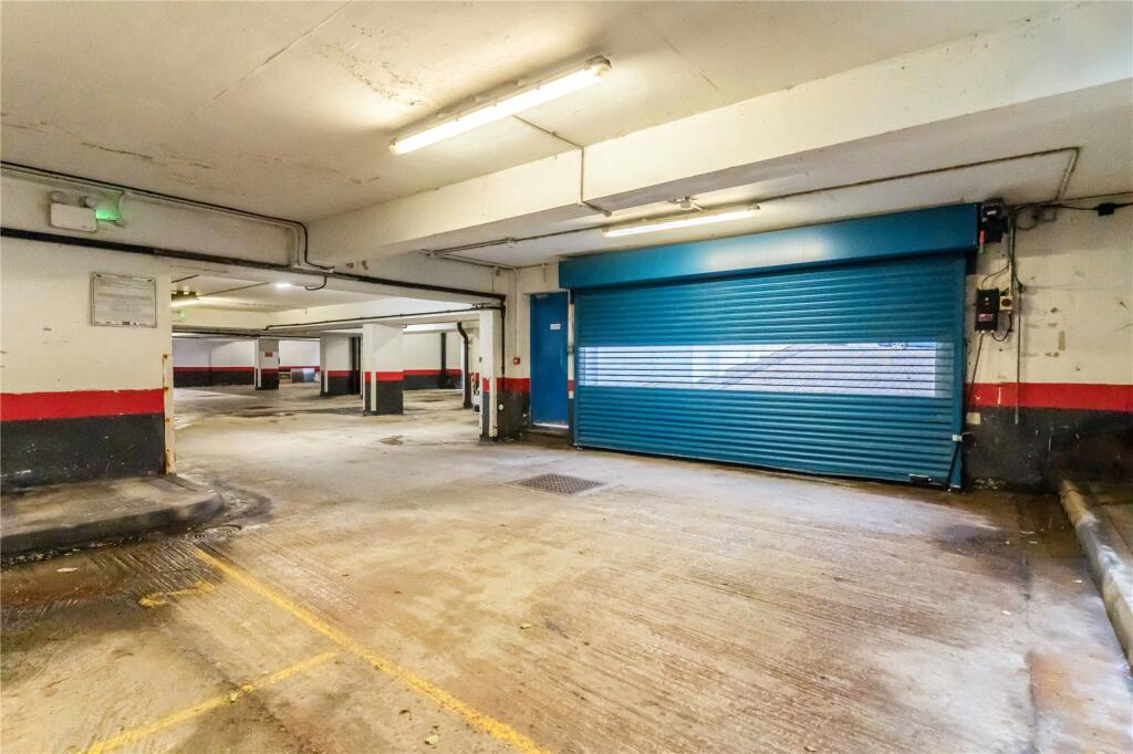 Additional property image - Kings Road, Brighton, East Sussex, BN1