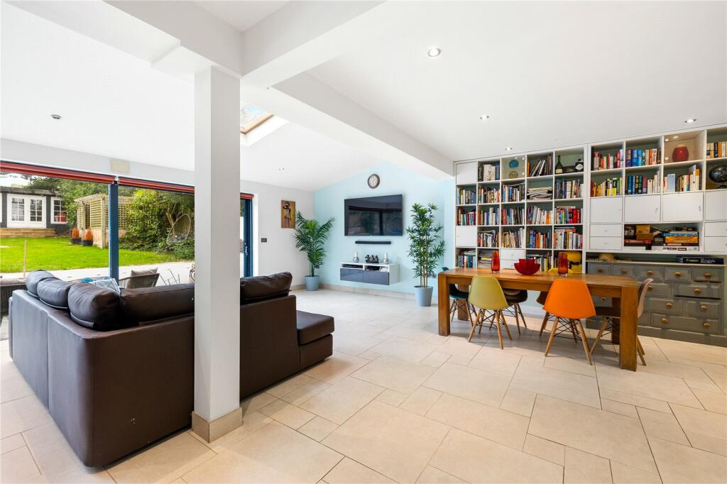 Additional property image - Mallory Road, Hove, BN3