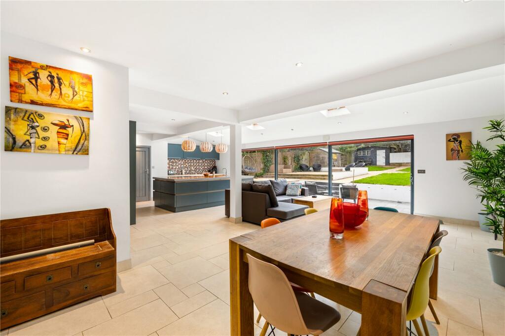 Additional property image - Mallory Road, Hove, BN3