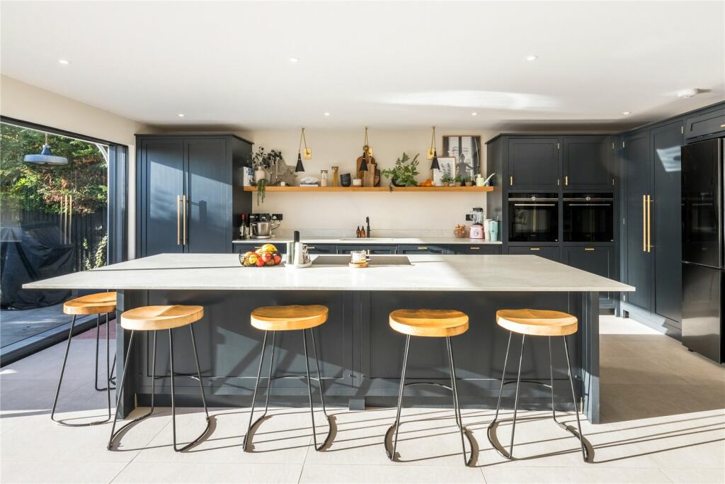 Additional property image - Green Ridge, Brighton, East Sussex, BN1
