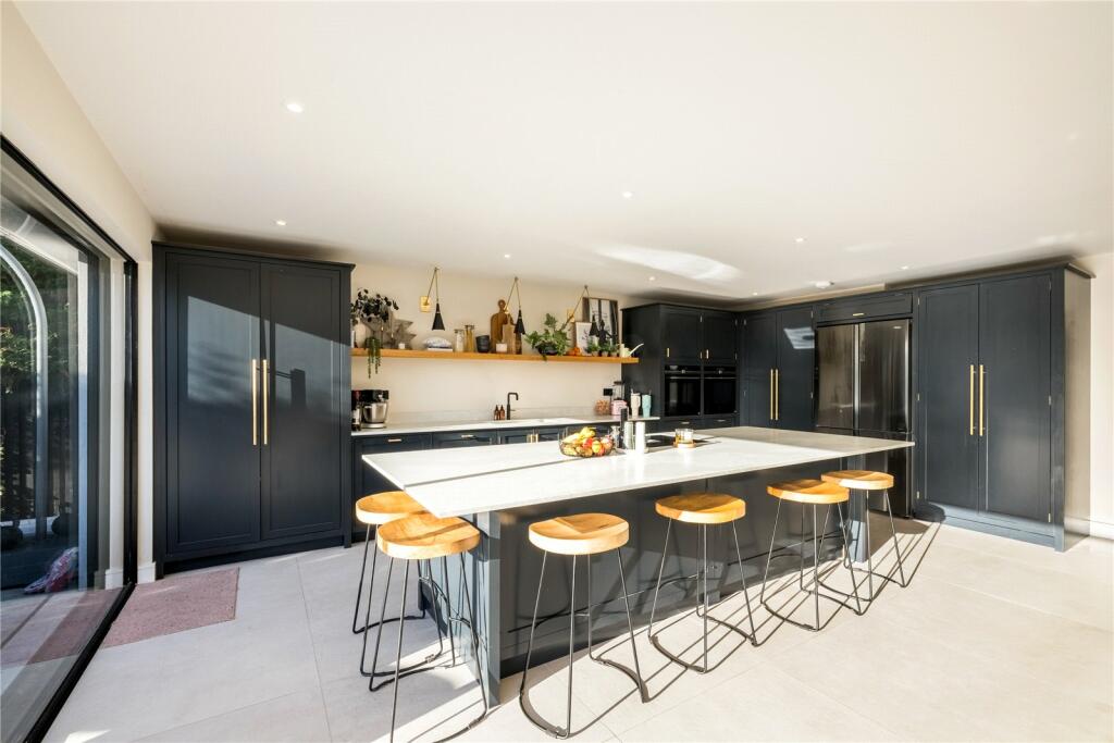 Additional property image - Green Ridge, Brighton, East Sussex, BN1
