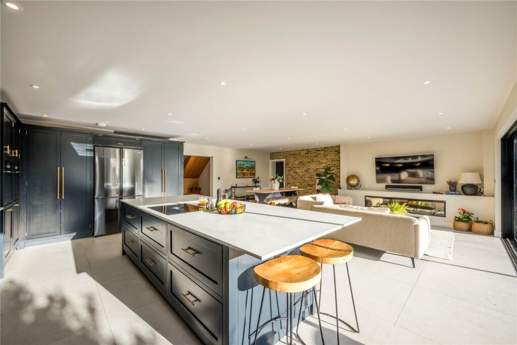 Additional property image - Green Ridge, Brighton, East Sussex, BN1