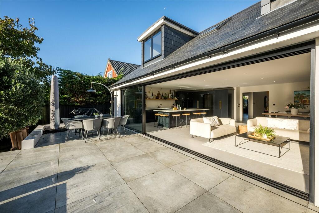 Additional property image - Green Ridge, Brighton, East Sussex, BN1