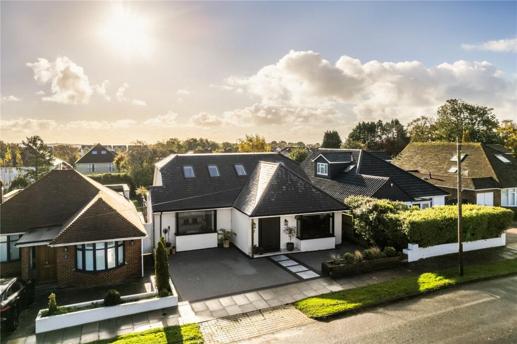 Additional property image - Green Ridge, Brighton, East Sussex, BN1