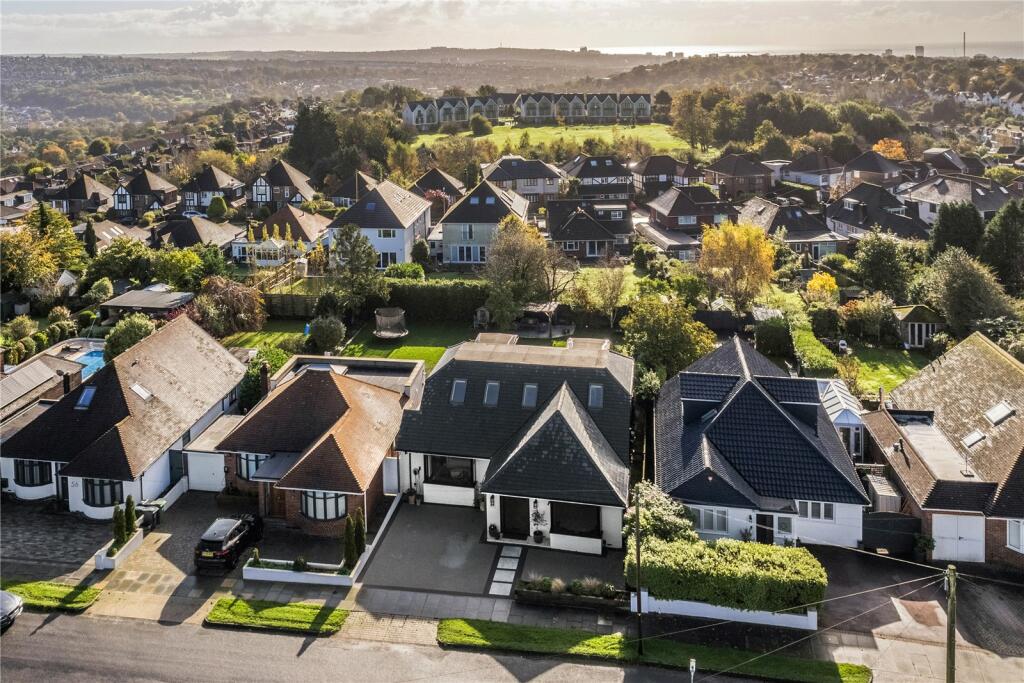 Additional property image - Green Ridge, Brighton, East Sussex, BN1