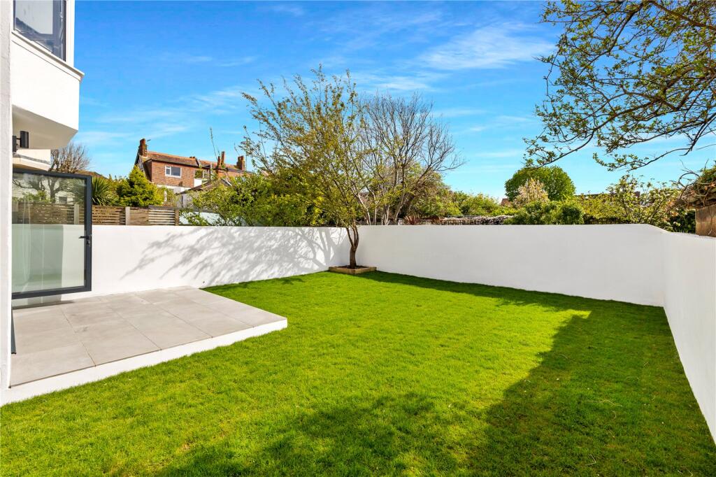 Additional property image - Pembroke Crescent, Hove, East Sussex, BN3