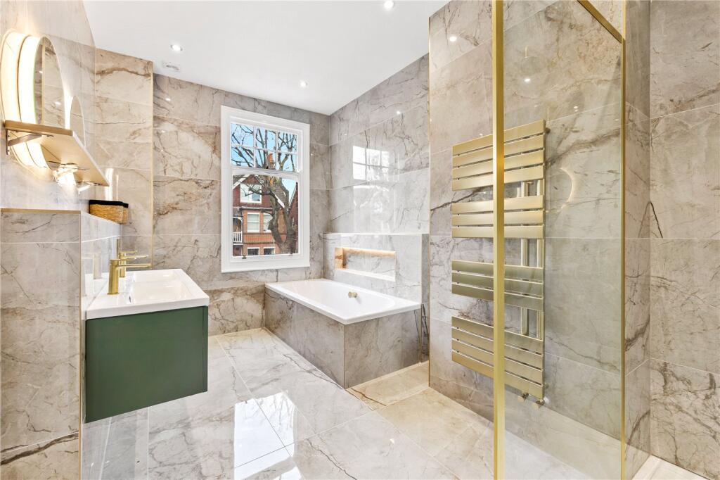 Additional property image - Pembroke Crescent, Hove, East Sussex, BN3