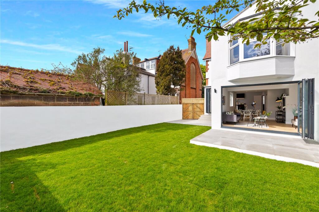 Additional property image - Pembroke Crescent, Hove, East Sussex, BN3