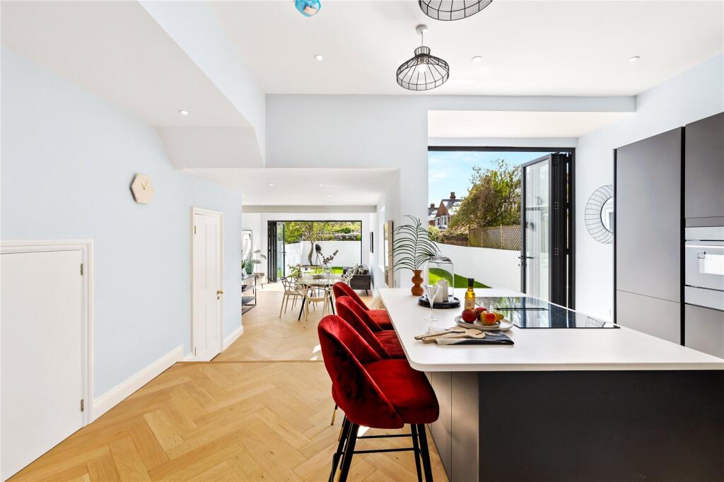 Additional property image - Pembroke Crescent, Hove, East Sussex, BN3