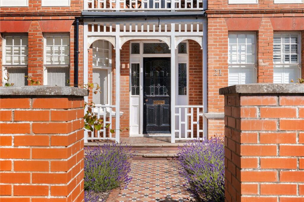 Main image of property: Vallance Gardens, Hove, East Sussex, BN3