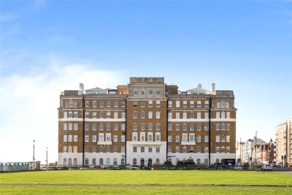 Main image of property: Courtenay Terrace, Hove, East Sussex, BN3