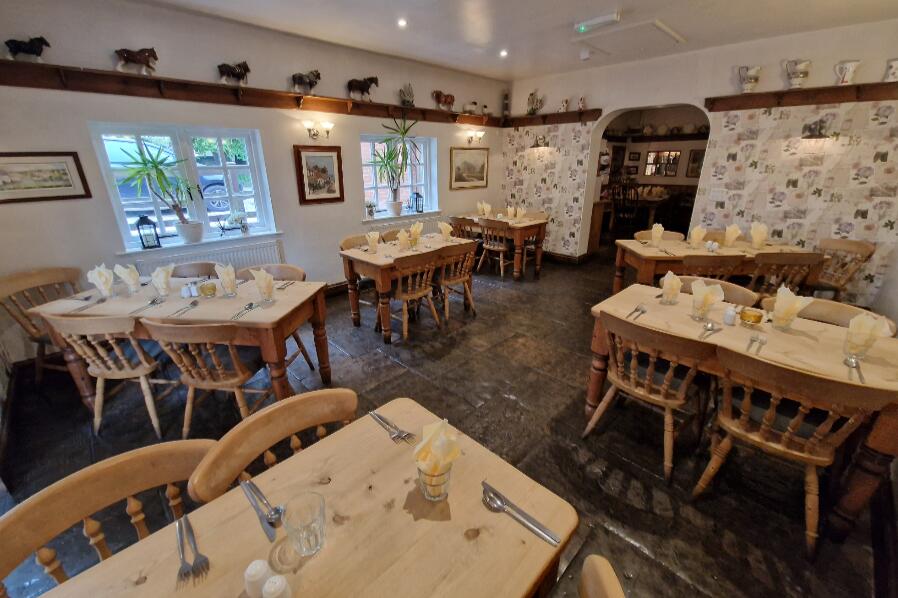 Additional property image - Coach & Horses Fenny Bentley, Ashbourne, DE6 1LB