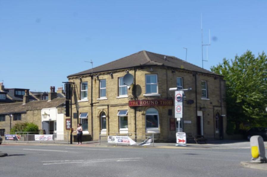 Pub for sale in Round Thorn Thornton Road, Bradford, BD8 9NB, BD8