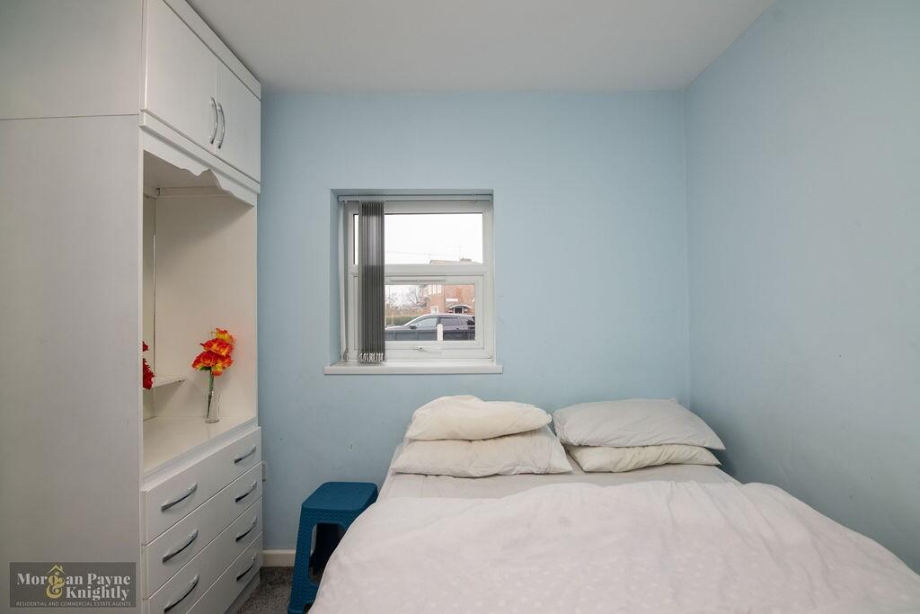 Additional property image - Esher Road, West Bromwich,West Midlands, B71