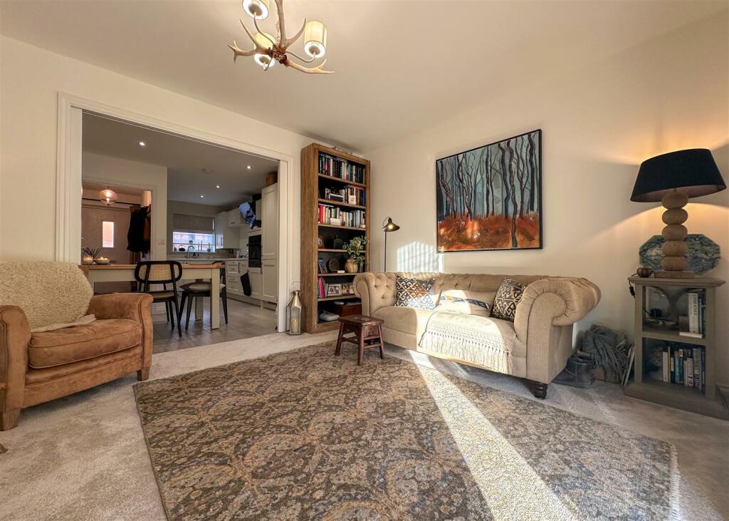 Additional property image - Roseway, Stoke Golding, Nuneaton