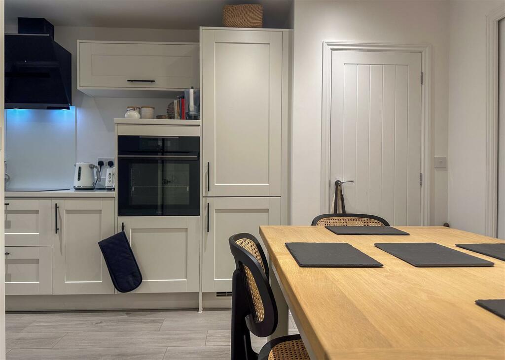 Additional property image - Roseway, Stoke Golding, Nuneaton