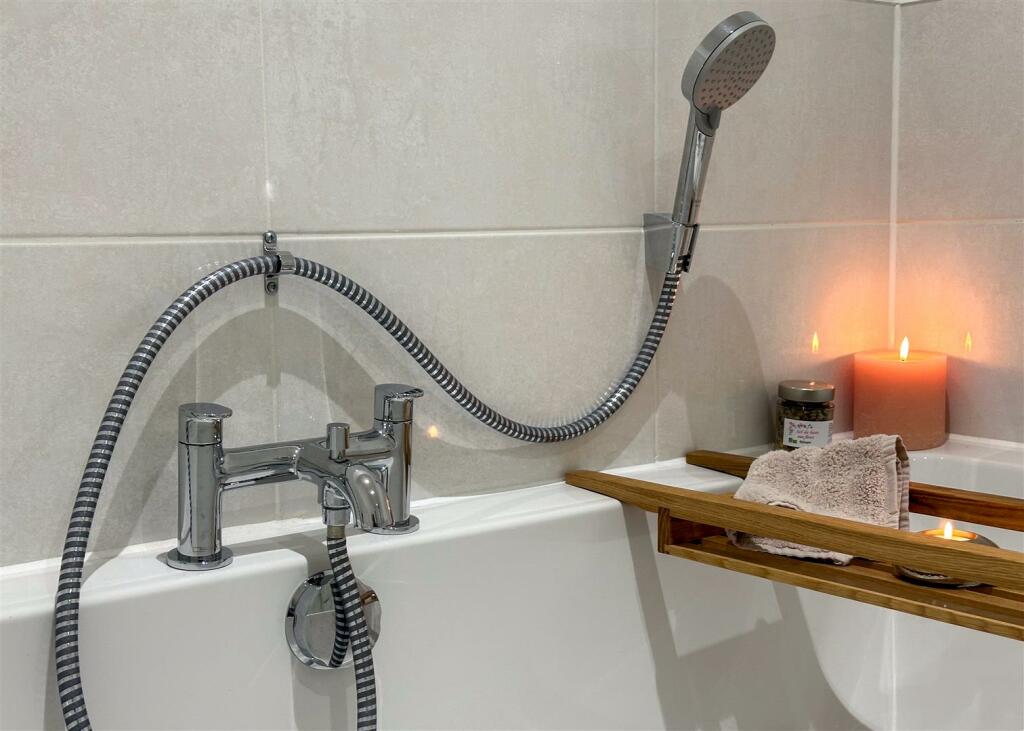 Additional property image - Roseway, Stoke Golding, Nuneaton