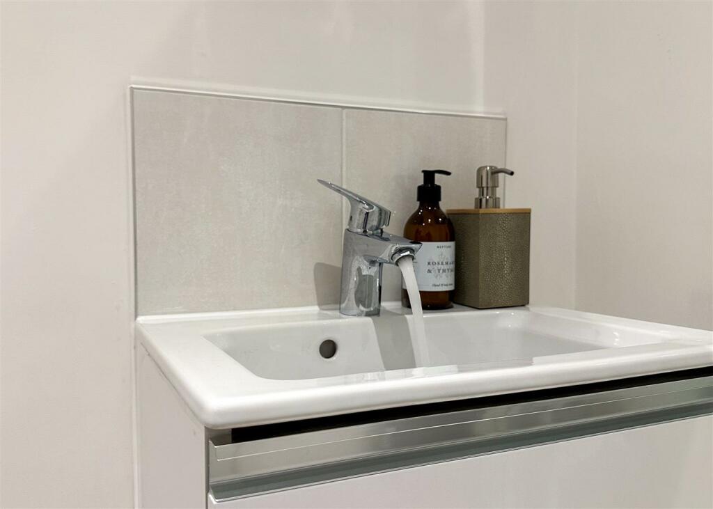 Additional property image - Roseway, Stoke Golding, Nuneaton